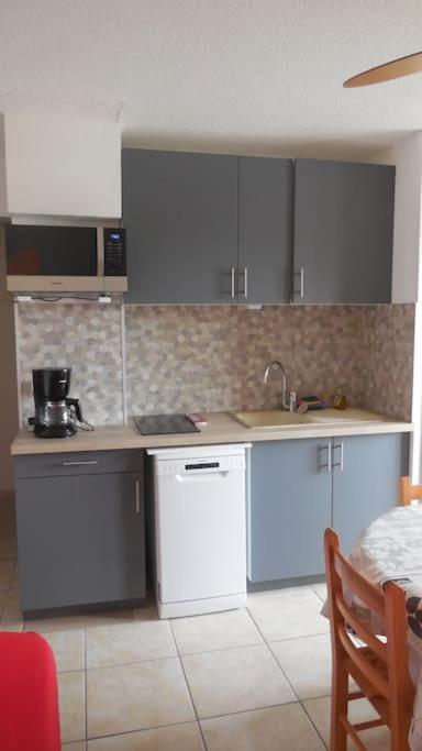 Agreable T3, Bormes Les Mimosas Apartment Exterior photo